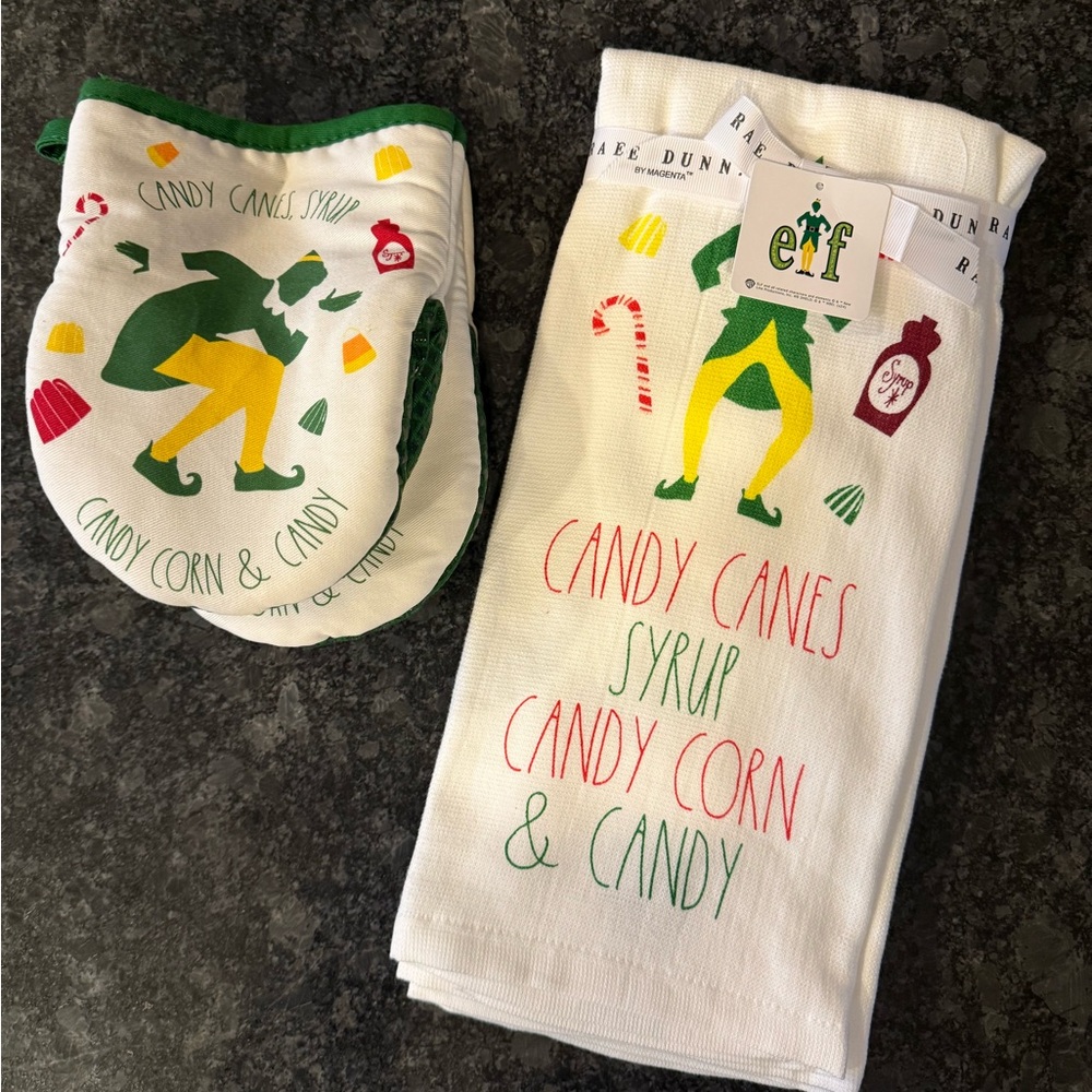 NWT RAE DUNN ELF COLLABORATION SET OF 2 OVEN MITS AND 2 DISH TOWELS